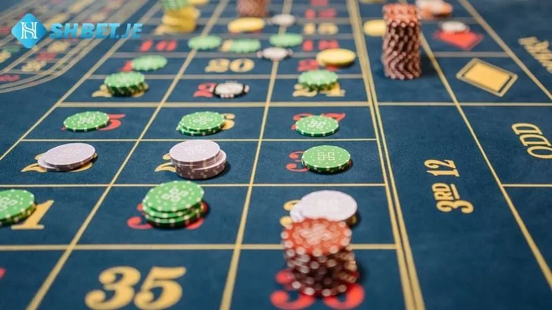 Baccarat: Bí Quyết Đánh Baccarat Từ Cao Thủ Sòng Bài